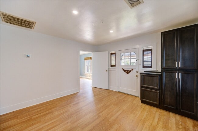 property at 511 Fugate St