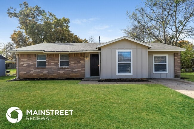 property at 1111 Glenn Dr