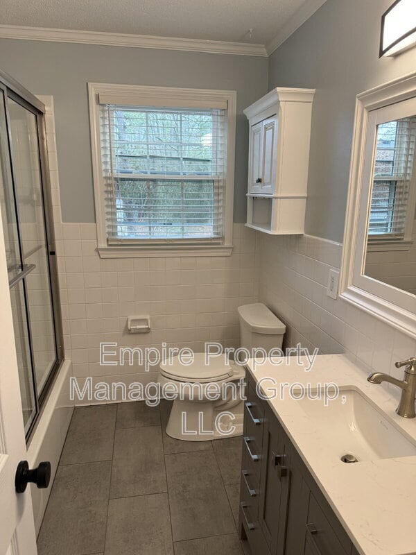 property at 1700 Dalloz Rd