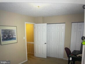 5994 Annaberg Pl in Burke Centre, VA - Building Photo - Building Photo