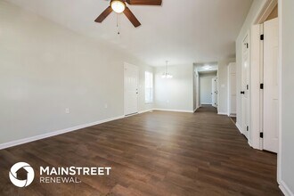 543 Richfield Rd in Liberty, MO - Foto de edificio - Building Photo