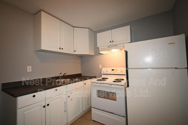 225 Gillett St in Prince George, BC - Building Photo - Building Photo