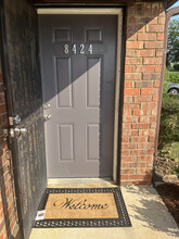 8424 Warren Dr, Unit 8424 in Douglasville, GA - Building Photo - Building Photo