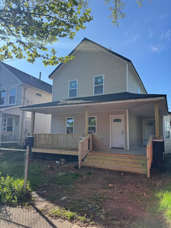 6211 Lawn Ave in Cleveland, OH - Building Photo - Building Photo