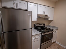 The Concord Apartments in Port Neches, TX - Building Photo