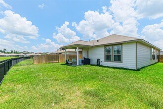 14657 E Pine Heart Dr in Conroe, TX - Foto de edificio - Building Photo