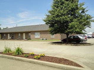 Horse Creek Apartments in Owensboro, KY - Building Photo