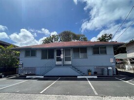 2912 Varsity Cir in Honolulu, HI - Building Photo