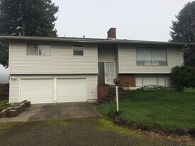 19265 SW Baseline Rd in Beaverton, OR - Building Photo