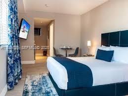 7310 Harding Ave in Miami Beach, FL - Building Photo