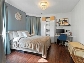 4615 N Beacon St, Unit 3 in Chicago, IL - Building Photo - Building Photo