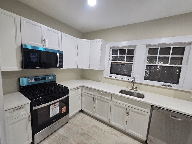 107 N East Ave in Vineland, NJ - Building Photo - Building Photo