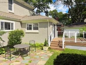 906 Putney St in Birmingham, MI - Foto de edificio - Building Photo