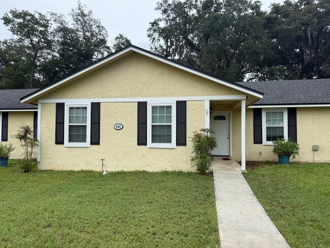 property at 805 Meadowbrook Dr