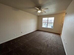 2811 Cantabrian Dr in Killeen, TX - Building Photo - Building Photo