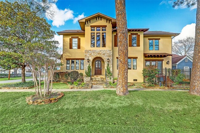 property at 539 W 17th St