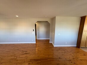 3814 R Ave in Anacortes, WA - Building Photo - Building Photo