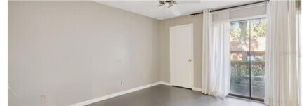 1056 E Michigan St in Orlando, FL - Building Photo - Building Photo