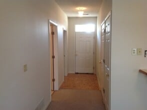 2902 Russel Ct in Manhattan, KS - Building Photo - Building Photo