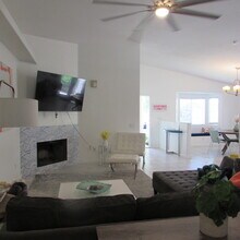 51240 Avenida Velasco in La Quinta, CA - Building Photo - Building Photo