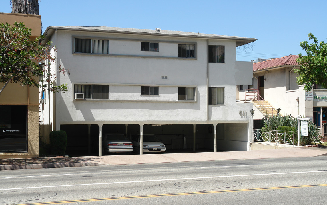 511 N Central Ave in Glendale, CA - Building Photo