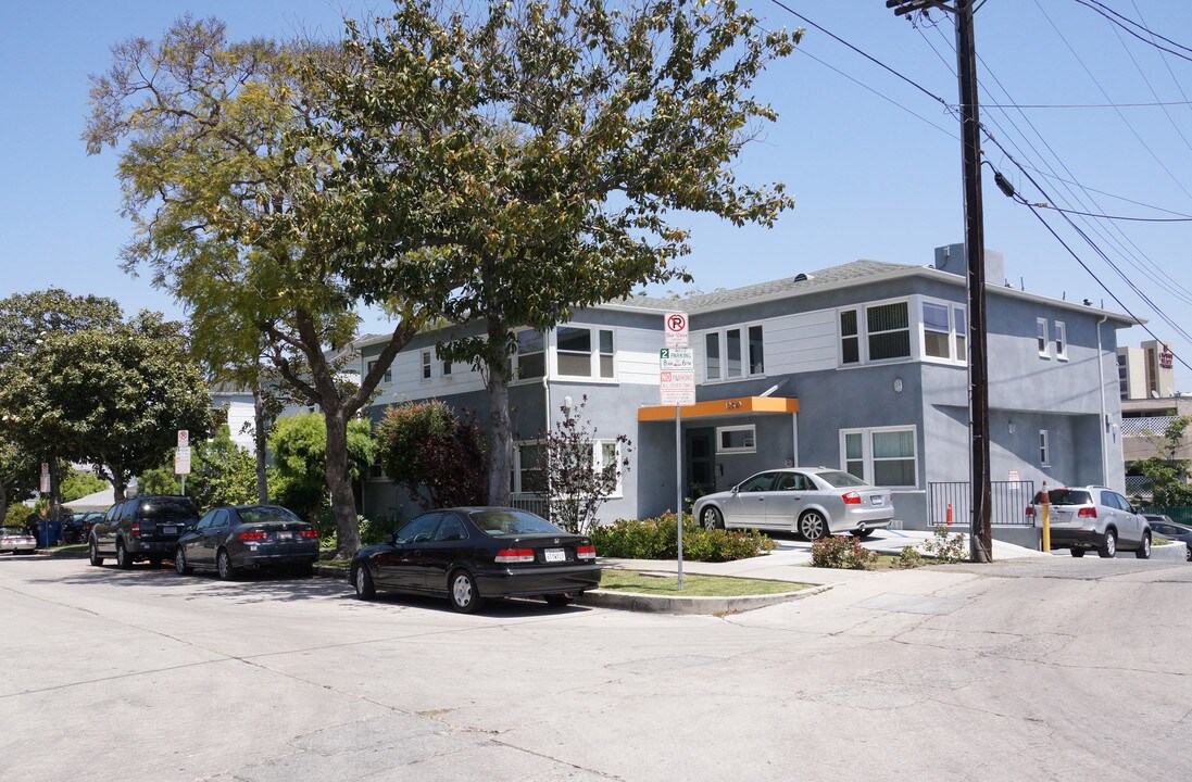 1250 Edris Dr in Los Angeles, CA - Building Photo