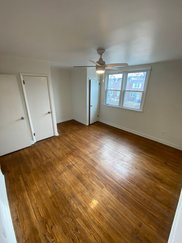 474 Kingsley St in Philadelphia, PA - Building Photo - Building Photo