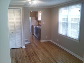 2014 Guthrie Ave in Royal Oak, MI - Building Photo - Building Photo