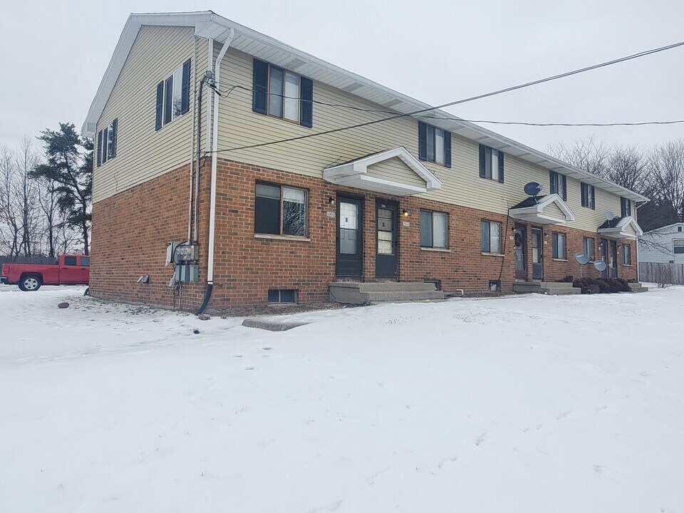 5906 Christie Ave SE, Unit 5910 in Kentwood, MI - Foto de edificio
