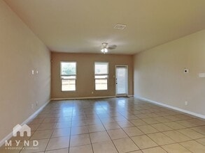 9627 Bricewood Oak in San Antonio, TX - Foto de edificio - Building Photo