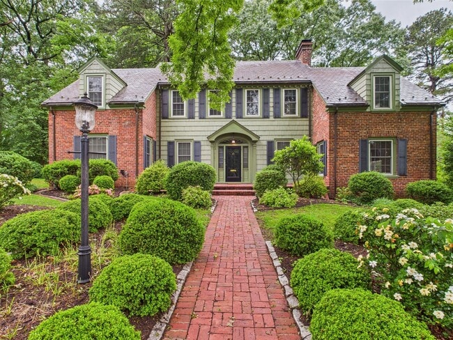 property at 5120 Evelyn Byrd Rd
