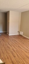 31 Centennial St in Regina, SK - Building Photo - Building Photo