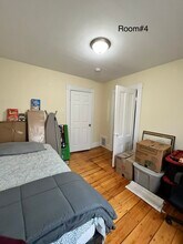 8 Pratt St, Unit 1 in Boston, MA - Foto de edificio - Building Photo