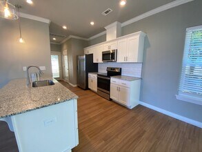 2021 N Penelope Ln in Fayetteville, AR - Building Photo - Building Photo