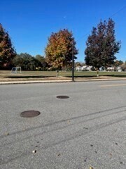 97 Playstead Rd, Unit #1 in Medford, MA - Foto de edificio - Building Photo