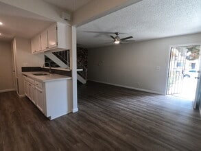 2603 Sextant Ave, Unit 2603 in Port Hueneme, CA - Building Photo - Building Photo