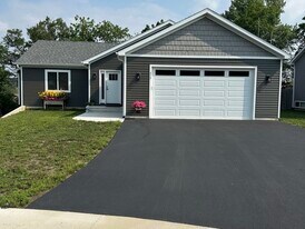 317 Buena Terrace in Antioch, IL - Building Photo