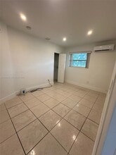 11431 SW 187th St in Miami, FL - Building Photo - Building Photo