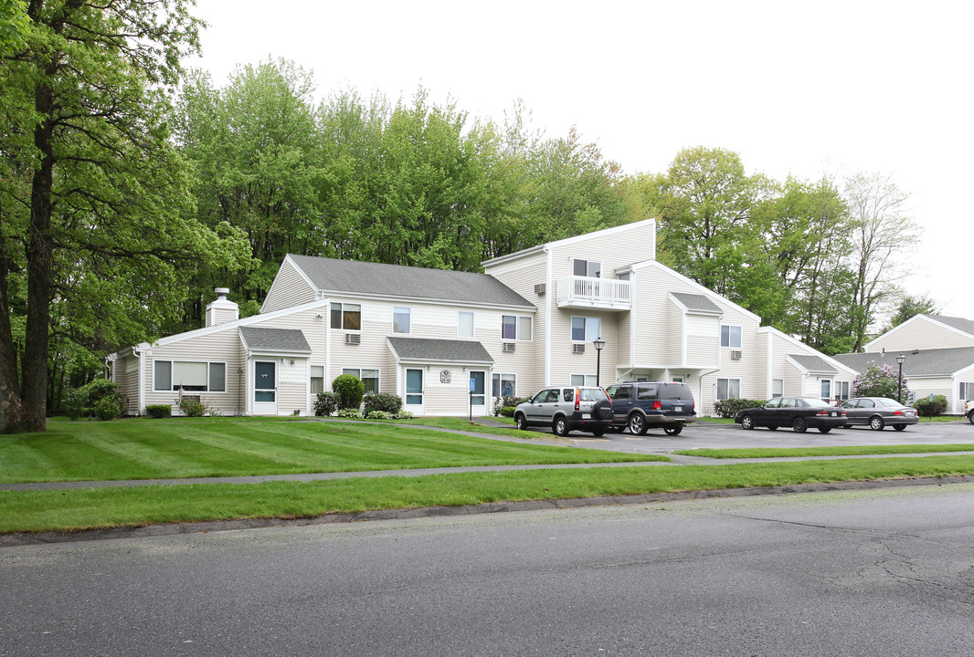 Pheasant Hill Village in Feeding Hills, MA - Building Photo