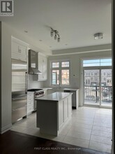 4231 Major MacKenzie Dr. in Markham, ON - Building Photo - Building Photo
