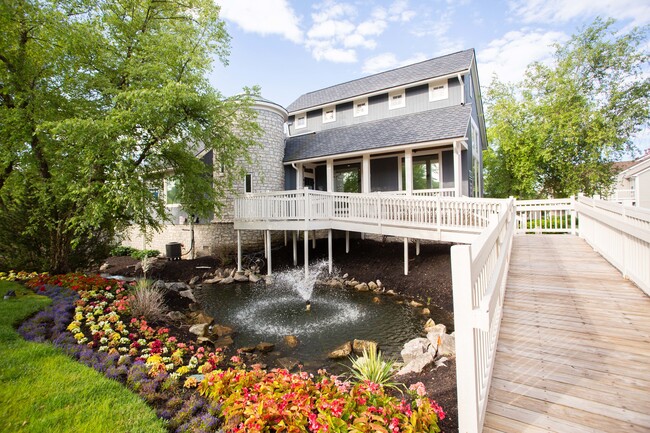 The Vista at Rocky Fork in Gahanna, OH - Building Photo - Building Photo