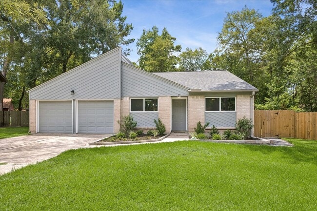 property at 17 Oldstream Ct