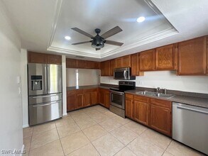 1615 SE 46th Ln in Cape Coral, FL - Building Photo - Building Photo