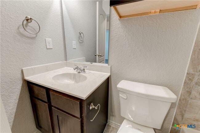 property at 119 Lost Trl