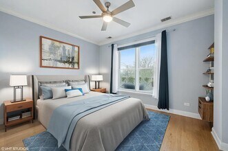 2811 N Bell Ave in Chicago, IL - Building Photo - Building Photo