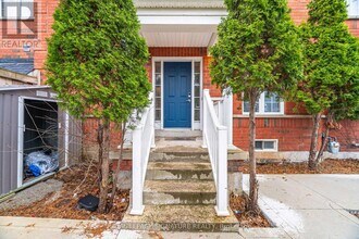 19 Silverbell Ct in Brampton, ON - Building Photo - Building Photo