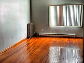 400 Chestnut St in Dunmore, PA - Foto de edificio - Building Photo