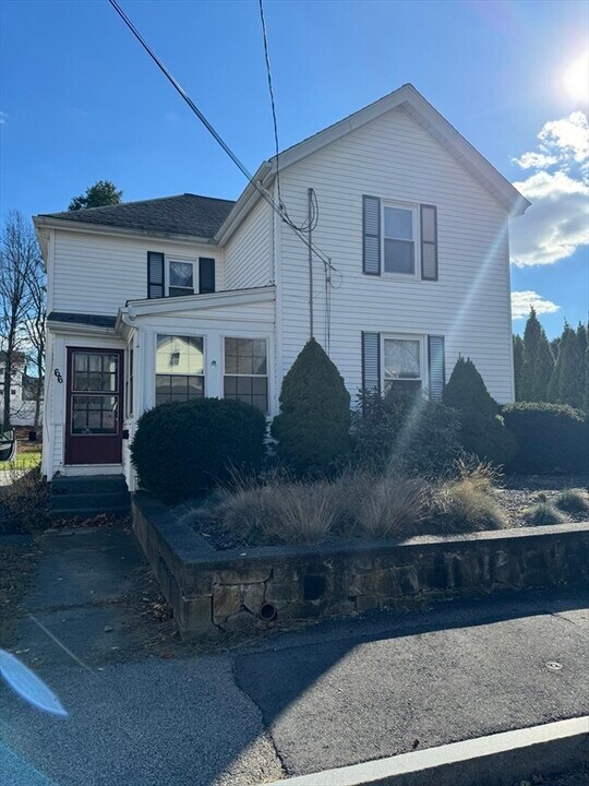66 Water St in Westborough, MA - Foto de edificio