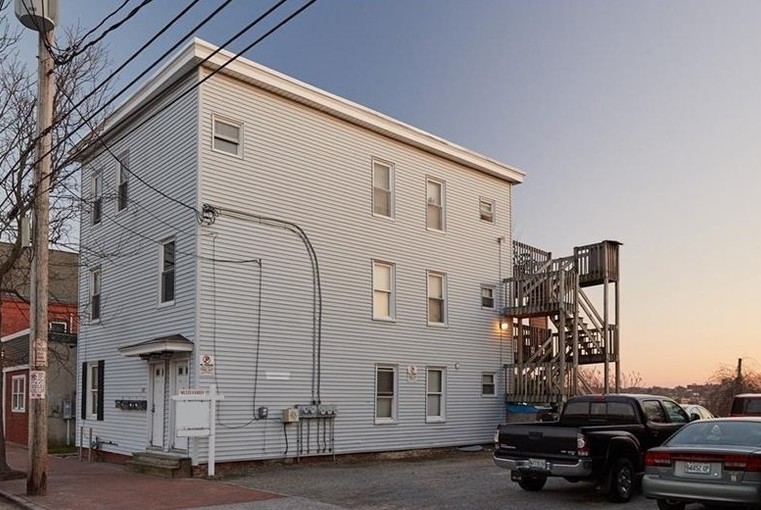 108 Washington Ave in Portland, ME - Building Photo