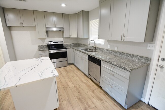 property at 6818 Cherrydale Dr